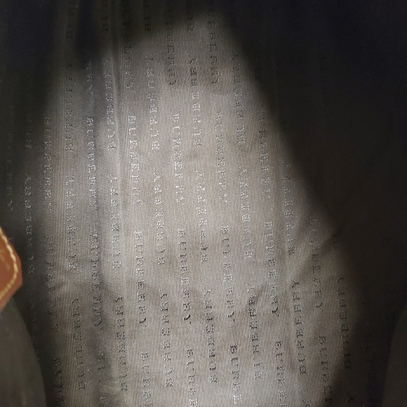 Burberry bag - Picture 4 of 9